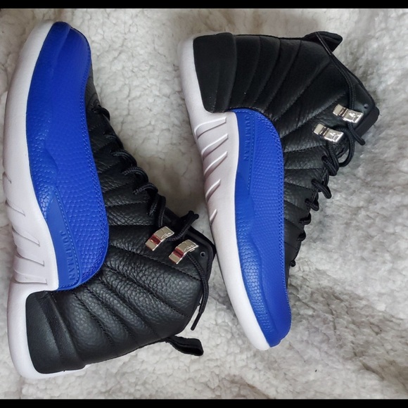 Jordan 12 size 6 - Picture 1 of 1